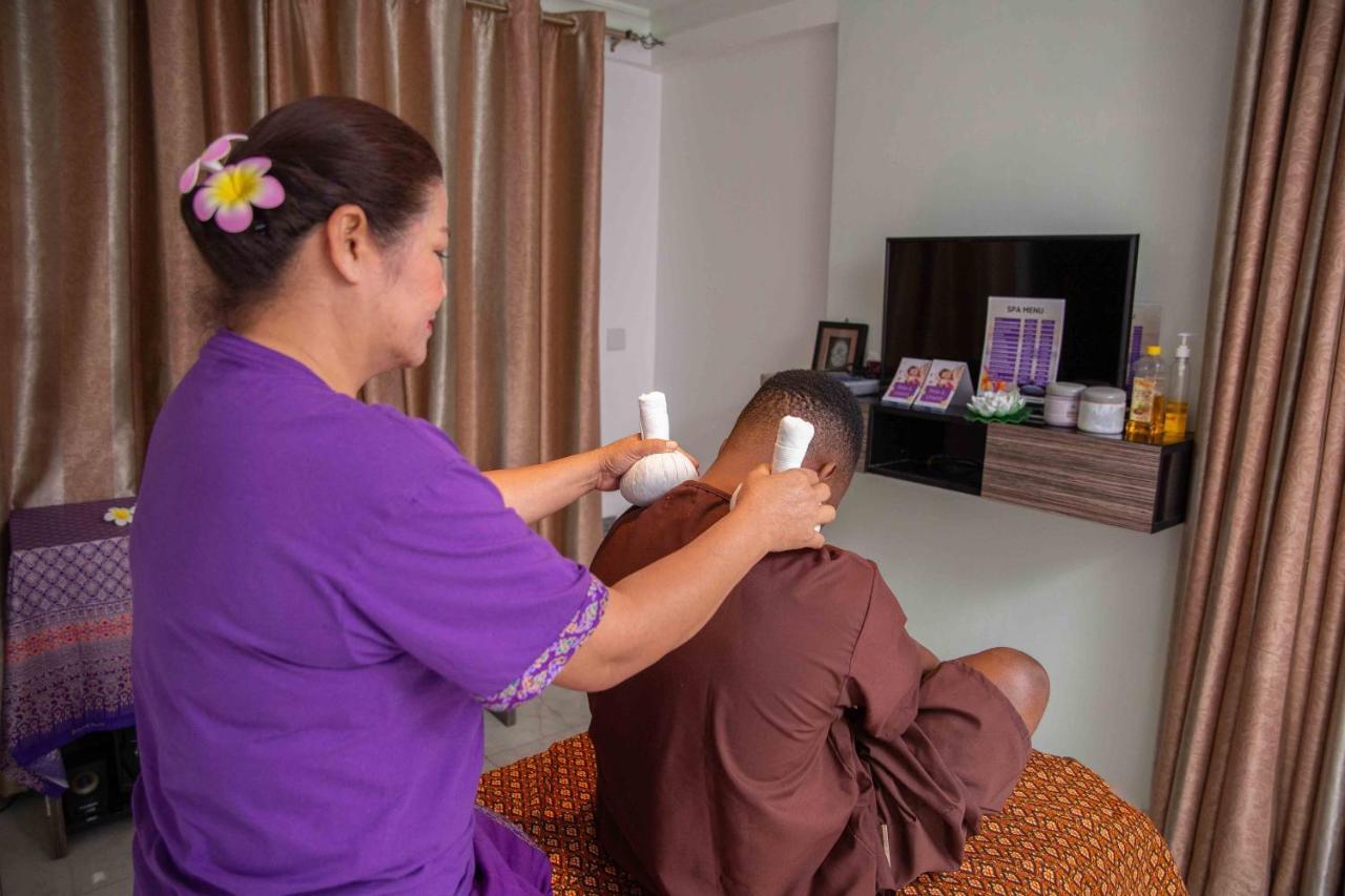 Golden Tulip Dar Es Salaam City Center Hotel Ngoại thất bức ảnh