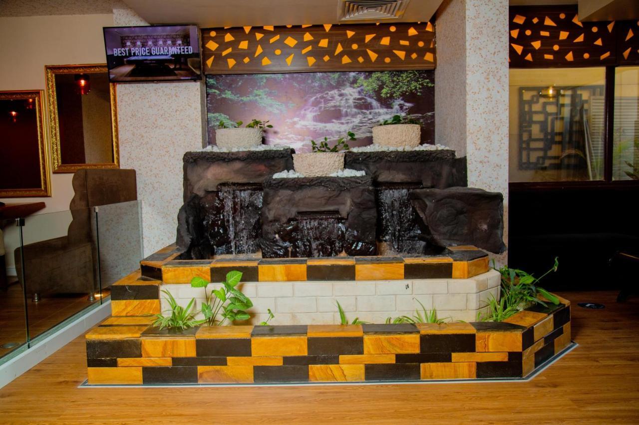 Golden Tulip Dar Es Salaam City Center Hotel Ngoại thất bức ảnh
