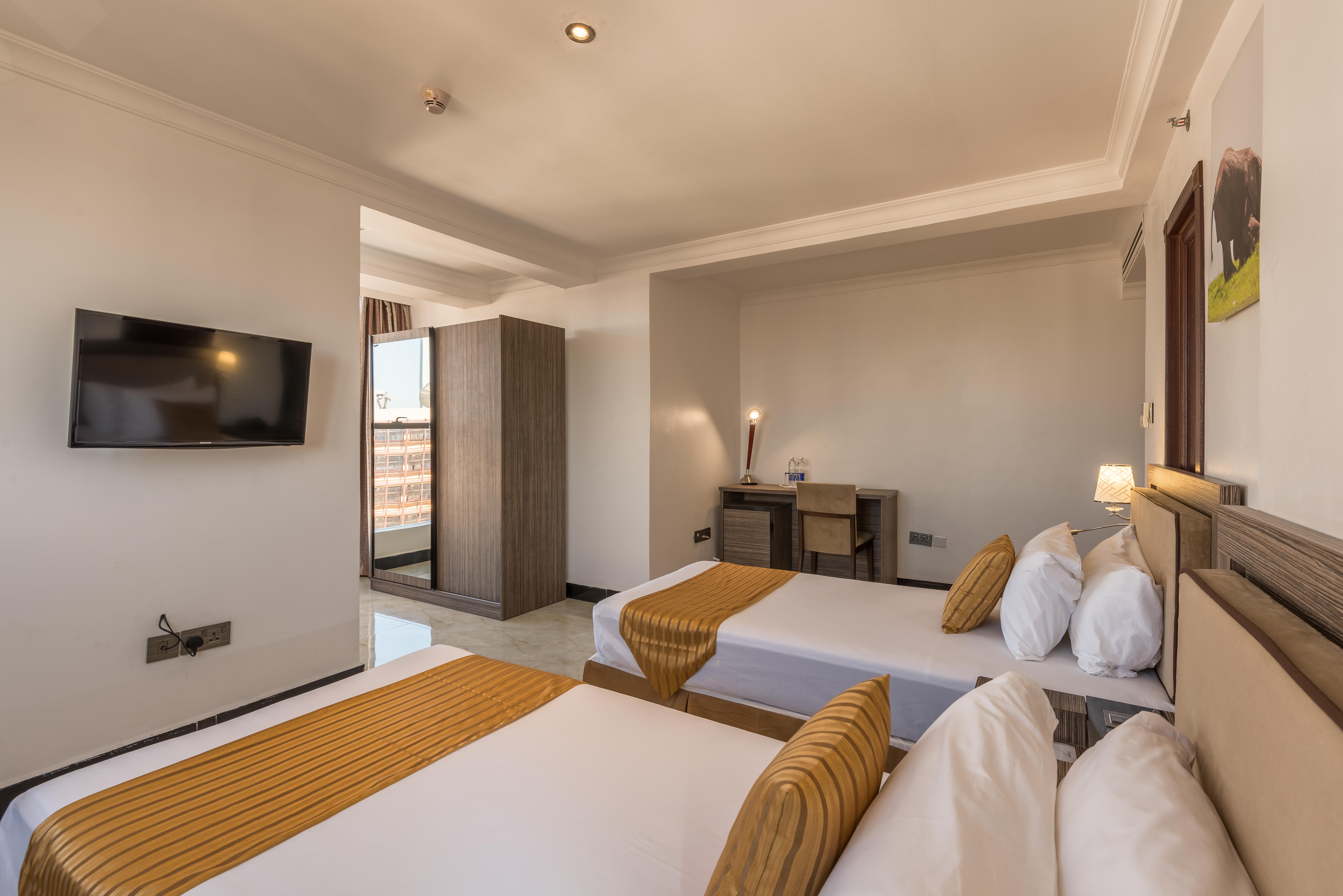 Golden Tulip Dar Es Salaam City Center Hotel Ngoại thất bức ảnh