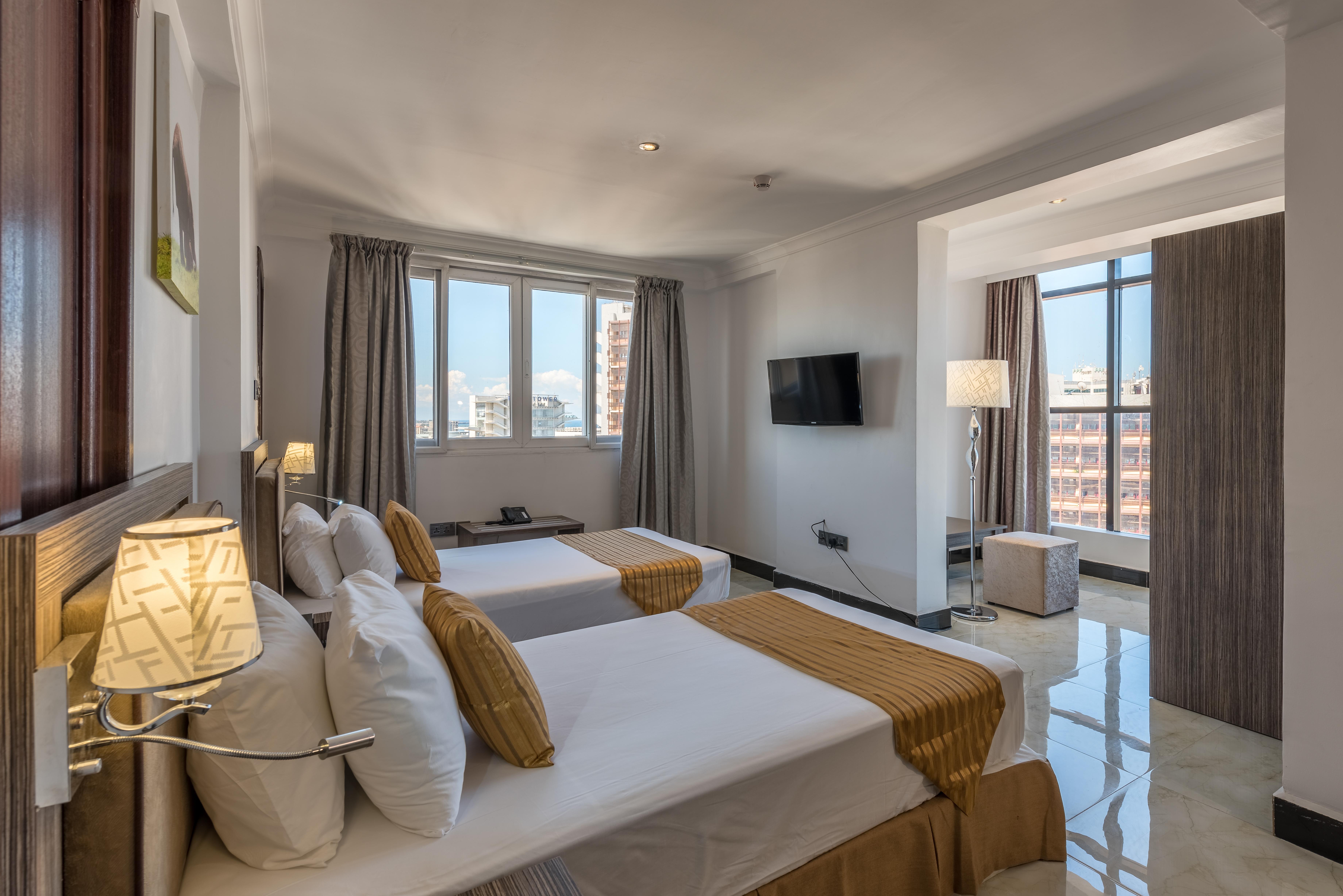 Golden Tulip Dar Es Salaam City Center Hotel Ngoại thất bức ảnh