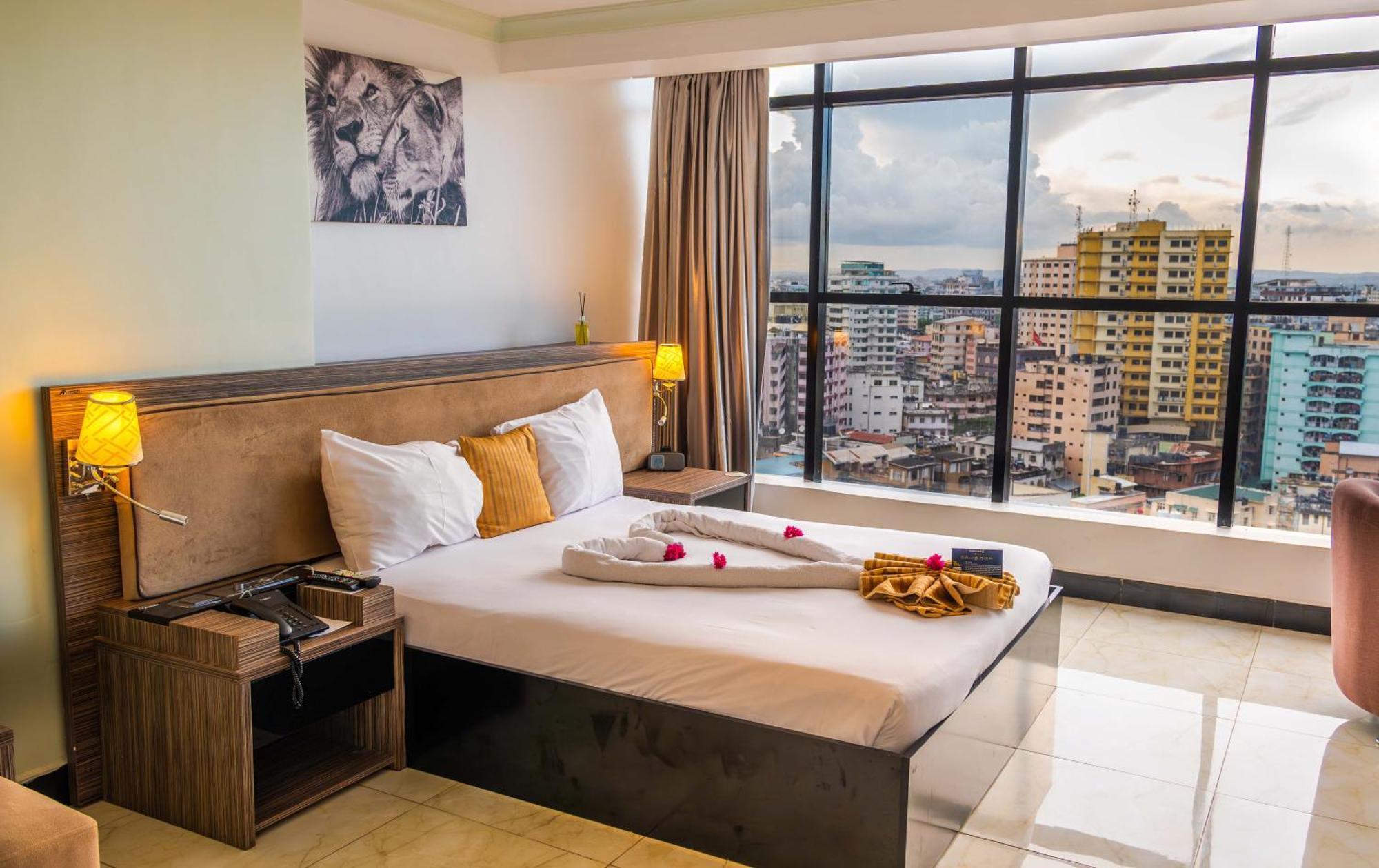 Golden Tulip Dar Es Salaam City Center Hotel Ngoại thất bức ảnh