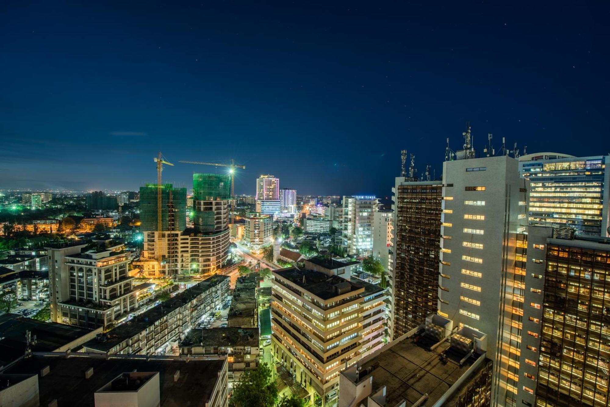 Golden Tulip Dar Es Salaam City Center Hotel Ngoại thất bức ảnh